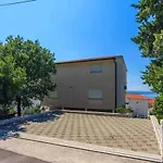 In 34976 Crikvenica