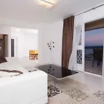 In 34976 Crikvenica