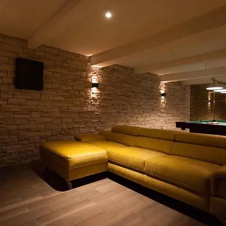 In 34976 Apartamento
